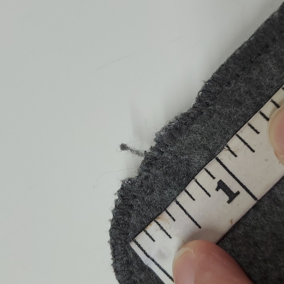 Old Navy Gray Fleece Scarf - Picture 5 of 5